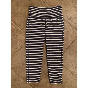 Athleta XXS Chaturanga Capri Tights Crop Yoga Blue & White Stripe Stretch